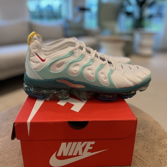 Nike air vapormax plus white blue red - Picture 6 of 6